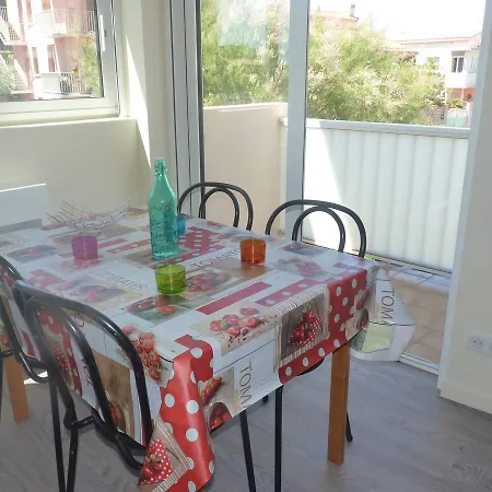 Apartmán T3, 5 Couchages, La Mediterranee, *