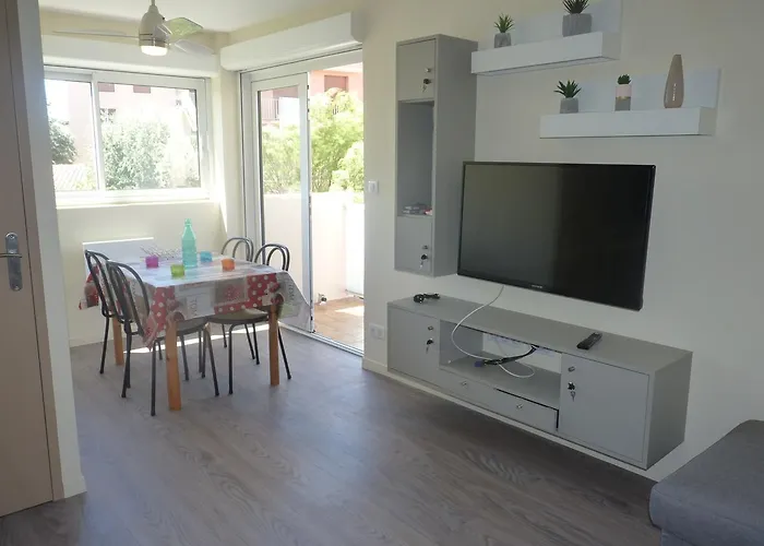 T3, 5 Couchages, La Mediterranee, *